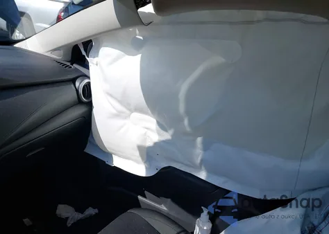 2024 Nissan Versa 1.6 S z USA, uszkodzony, nr VIN 3N1CN8DV1RL840701